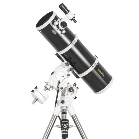 Télescope Sky-Watcher 200mm f/5 Dual Speed sur AZ-EQ6