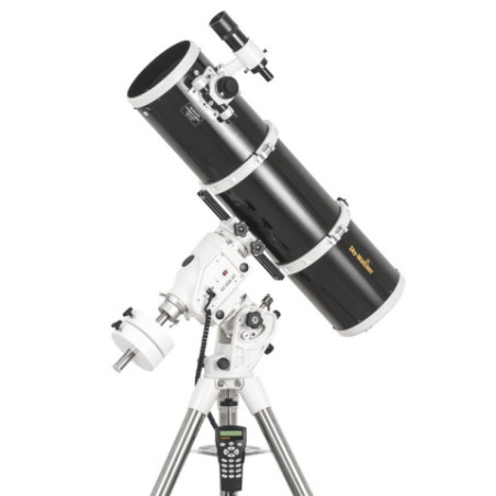 Télescope Sky-Watcher 200mm f/5 Dual Speed sur AZ-EQ6