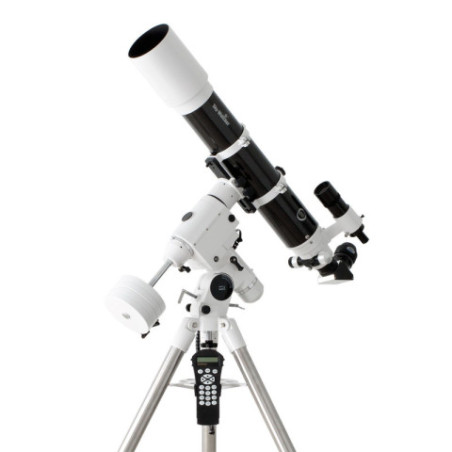 Lunette Sky-Watcher Black Diamond 120ED f/7.5 sur monture HEQ5 GoTo