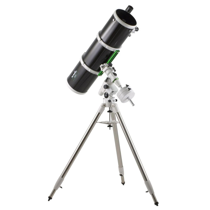 Télescope Sky-Watcher 200mm f/5 sur monture NEQ5 Pro GoTo Télescope Sky-Watcher 200mm f/5 sur monture NEQ5 Pro GoTo