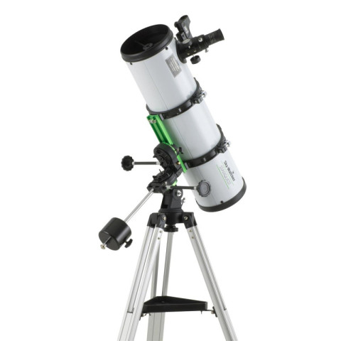 Télescope Newton Sky-Watcher 130mm f/5 sur monture StarQuest
