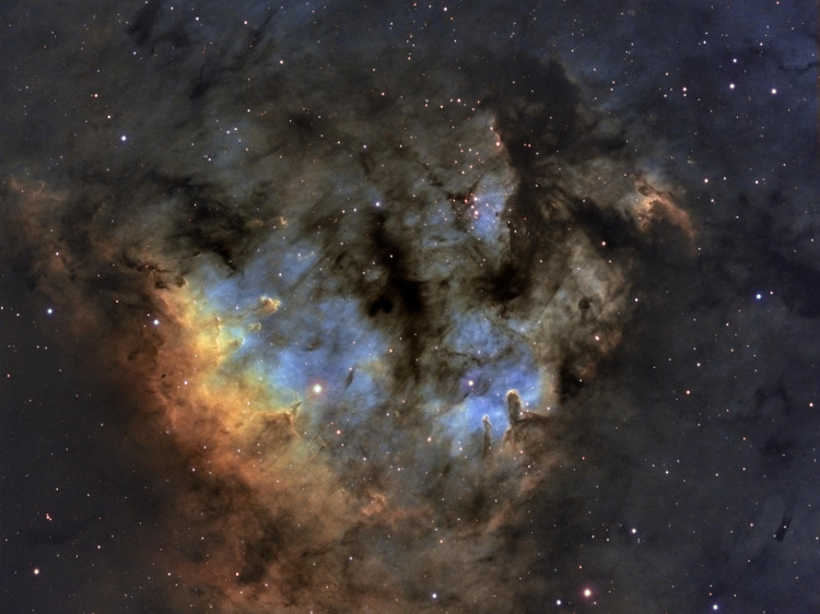 La Nébuleuse NGC7822