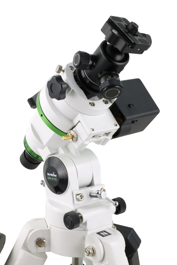 L'EQM-35 Sky-Watcher en configuration équatoriale photo, avec une rotule boule monture_skywatcher_eqm35_27.jpg