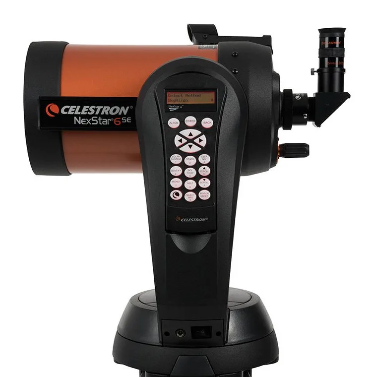 Vue de côté de la monture et raquette NexStar