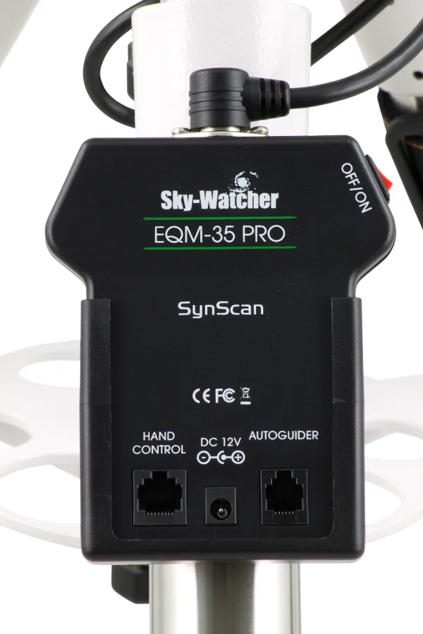 Boîtier de commande de la monture équatoriale modulaire Sky-Watcher EQM-35 monture_skywatcher_eqm35_17.jpg