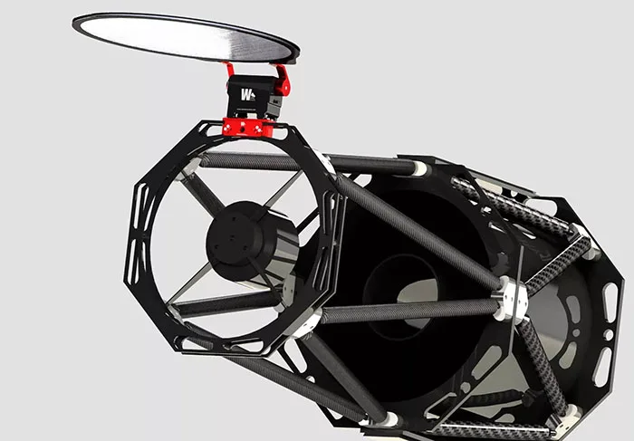 Ecran à flat WandererAstro V4 Pro-EC monté sur un télescope Ritchey-Chrétien GSO à montage Serrurier
