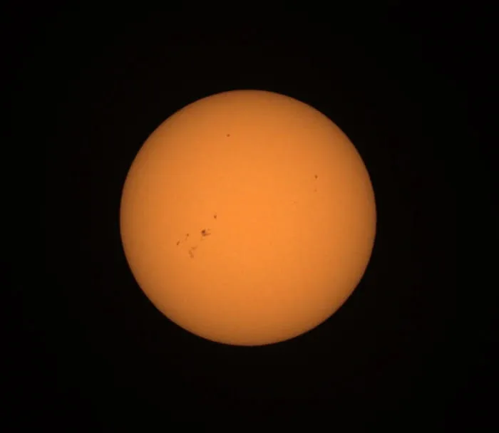 filtre_solaire_vespera_01.jpg