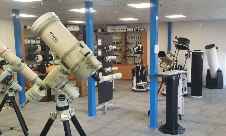 Leader en France de la vente de télescopes et matériel pour l'astronomie